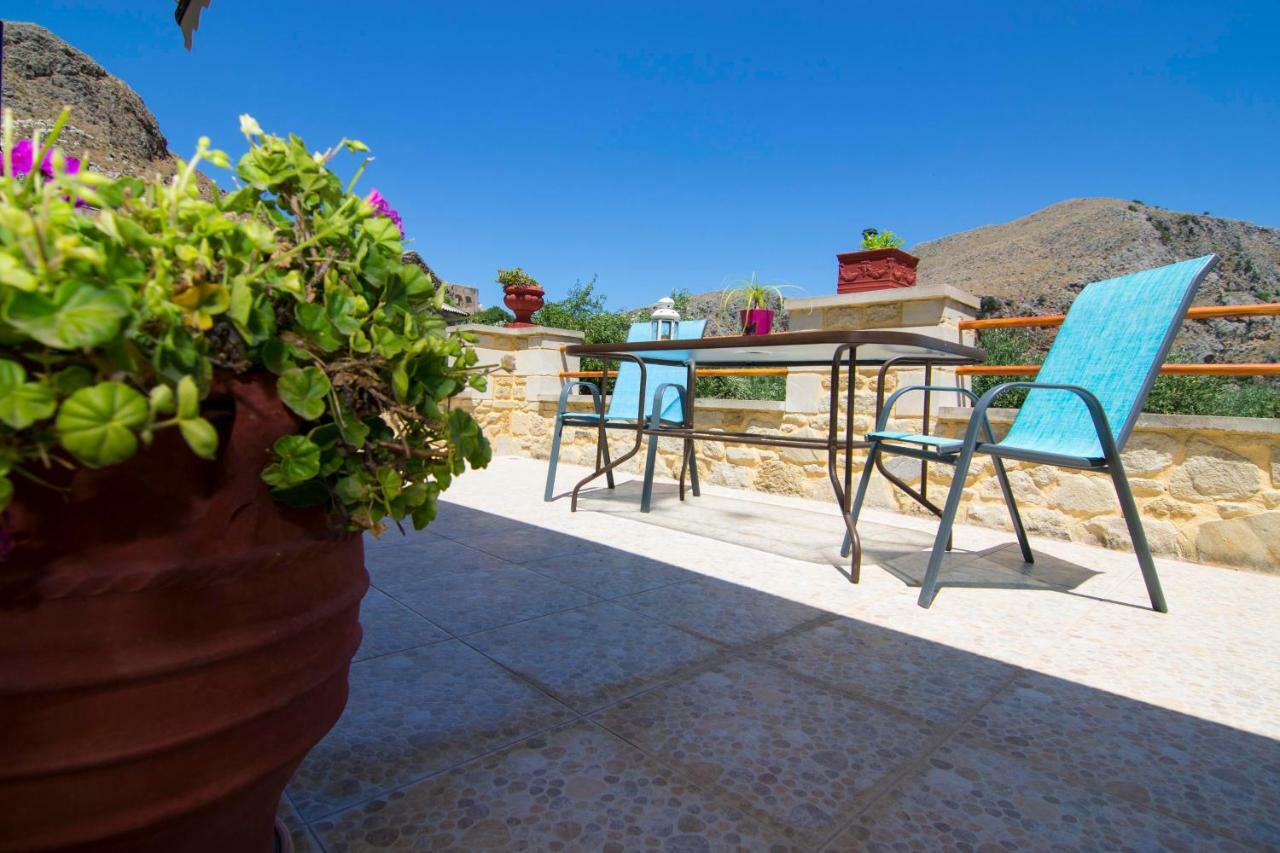 Mansion Rokka Villa Kissamos Exterior photo